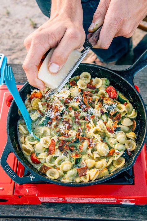 Camp Stove Meals, Camping Pasta, Camp Stove Recipes, Camp Dinner, Overlanding Vehicles, Pasta With Bacon, Sisterhood Retreat, Campfire Meals, Healthy One Pot Meals