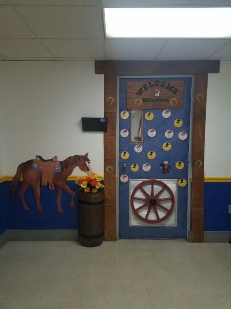 Western Vbs Decorations, Classroom Door Decorating, School Hall, Sunday School Classroom, Horses Theme, Western Theme Party, Hall Decor, Western Theme, Door Decorations Classroom