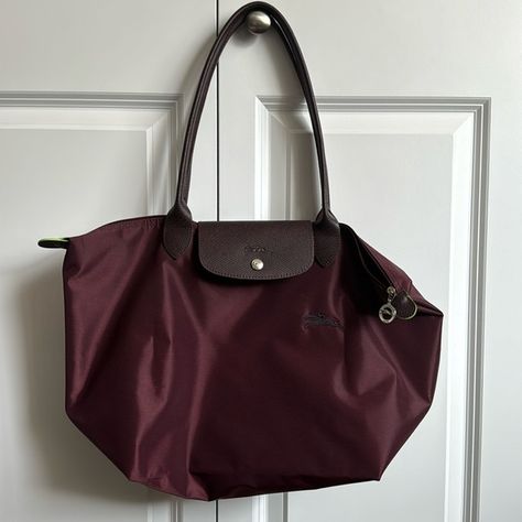 Longchamp Medium Le Pliage Nylon Shoulder Tote in Plum BRAND NEW WITHOUT TAGS Longchamp Medium, Womens Tankini Swimwear, Bag Closet, Longchamp Bag, Tote Bags For School, Longchamp Bags, School Tote, Swimwear Tankini, Longchamp Le Pliage