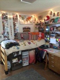 Room Ideas For Guys, Dorm Room Ideas For Guys, Single Dorm Room, Unique Dorm Room, Diy Dorm Room, Dorm Room Organization Storage, Guy Dorm Rooms, Dorm Room Checklist, Small Dorm Room