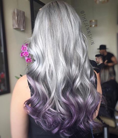 Half Grey Hair, Grey And Purple Hair, Lavender Grey Hair, Silver Ombre Hair, Lavender Grey, Colourful Hair, Polished Hair, Lilac Hair, Hair Color Pastel