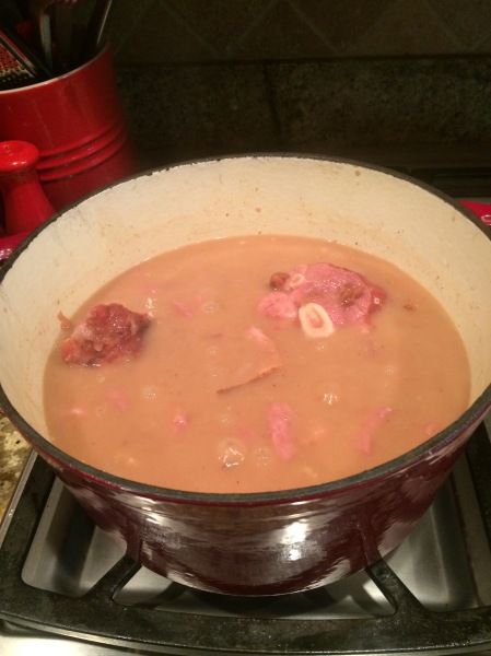 randall’s pinto beans – Vitality with Valerie Randall Bean Soup Recipe, Ham Shank, Pinto Bean Soup, Pinto Bean Recipes, Pinto Bean, Soup Beans, Ham Steaks, Corn Muffin Mix, Ham And Beans