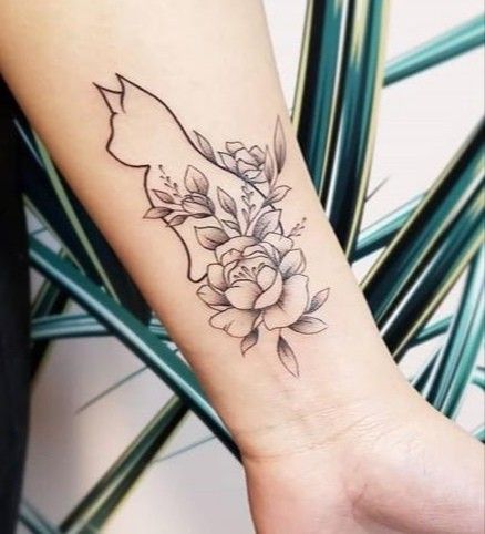 Cat Tattoo Flowers Design, Cat Tattoo Designs With Flowers, Cat Forearm Tattoo Women, Cat Rose Tattoo, Rose Cat Tattoo, Cat Tattoos With Flowers, Cats And Flowers Tattoo, Cat And Rose Tattoo, Cat In Flowers Tattoo