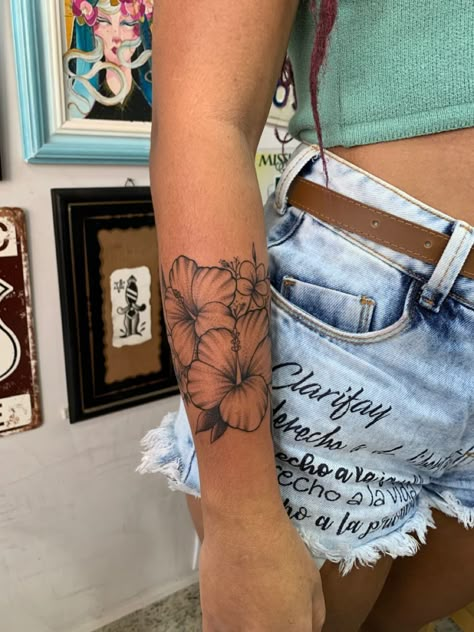 Hibiscus Flower Arm Tattoo, Medium Women Tattoos, Hibiscus Forearm Tattoo, Hibiscus Tattoo Wrist, Medium Flower Tattoo, Hibiscus Arm Tattoo, Beach Flower Tattoo, Hibiscus Flower Tattoos Sleeve, Puerto Rican Flower Tattoo