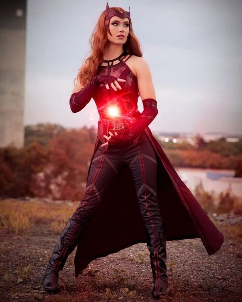 What do you think I should post? THIS ISN'T ME!! Scarlett Witch Costume, Aya Cash, Scarlet Witch Costume, Scarlet Witch Cosplay, Wonder Man, Witch Cosplay, Olsen Scarlet Witch, Scarlett Witch, Cool Cosplay