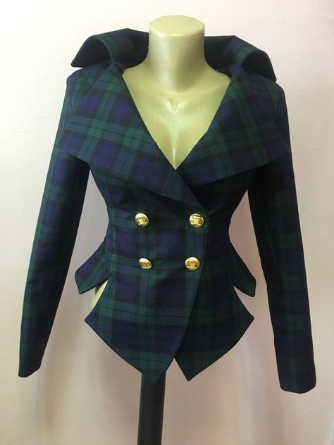 Womens Plaid Jacket, Plaid Jacket Women, Womens Suit, Black Watch Tartan, Elegant Jacket, Tailored Suit, Ladies Blazer, Content Ideas, Plaid Fashion