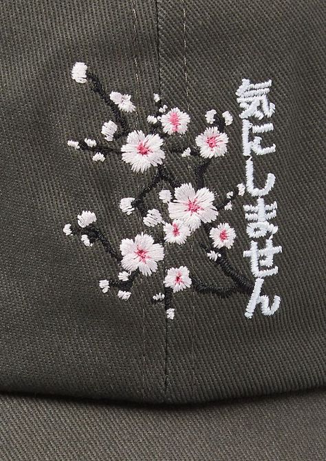 Japanese Graphic Design Typography, Japanese Graphic Design Poster, Embroidery Inspiration Simple, Typography Japanese, Cherry Blossom Embroidery, Graphic Design Vintage, Blossom Embroidery, Embroider Ideas, Clothes Embroidery Diy