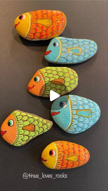 Martina Meister-Goossens on Instagram: "-Be Patient and Calm- for no one can catch Fish in Anger- by Herbert Hoover. Join me in painting these colorful fish #tinuslovesrocks #fish #artreel #reelsinstagram #tutorial #reels #reels #taşboyama #kaminky #rockart" Rock Art Fish, How To Paint A Fish On A Rock, Fish Painted Rocks Ideas, Fish Painted On Rocks, Fishing Painted Rocks, Painted Rocks Fish Easy, Fishing Rocks Painted Stones, Special Needs Art, Herbert Hoover