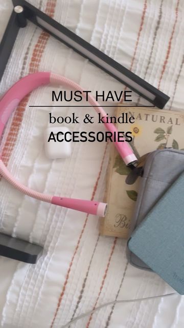 Kindle Essentials, Cute Book Accessories, Book Must Haves, Kindle Cases Aesthetic, Kindle Name Ideas, Book Reading Accessories, Book Gadgets, Booktok Accessories, Book Items