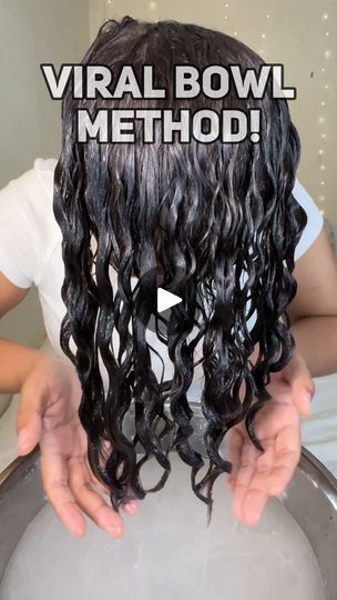 6.5K views · 926 reactions | I finally tried the Viral Bowl Method & I am going to be honest… I actually really like my results😊- was it a bit of a mess? YES- but you do get maximum hydration (frizz free curls).   Make sure you repeat the dunking process 4 times & scrunch to start forming that juicy defined curl clumps. Curly hair is naturally dry- I always preach this but water will always be your BEST friend when it comes to frizz-free & moisturized defined curls. You can always squeeze out the excess liquids if needed with a microfiber towel.    The process of dunking & pulse scrunching after applying your leave-ins create this perfect marriage for the leave ins & the water. After the second dunk I noticed my hair formed huge ringlets. Ringlets/clumps= definition. Big Tip: be sure to p Bowl Method Curly Hair, Bowl Method, Curl Clumps, Dipped Hair, Frizz Free Curls, Frizz Free Hair, Defined Curls, Perfect Marriage, Frizz Free