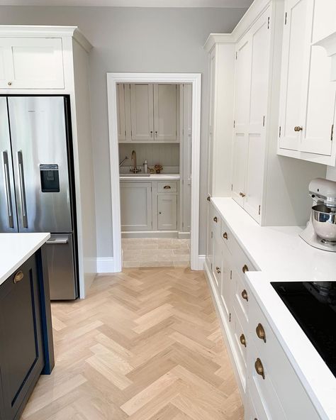 Kitchens With Parquet Flooring, Cream Kitchen Wooden Floor, Kitchens With Herringbone Floors, Shaker Kitchen Herringbone Floor, Kitchen With Wooden Flooring, Kitchen Floor Herringbone, Kitchen Flooring Herringbone, Parkay Flooring Kitchen, White Kitchen Flooring Ideas