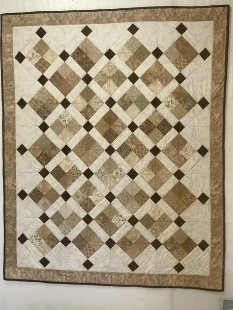 Brown Quilts Color Combos, Manly Quilts, Brown Quilts, Brown Quilt, Colorful Boho Rugs, Neutral Quilt, Charm Pack Quilts, Two Color Quilts, Quilt Pattern Download