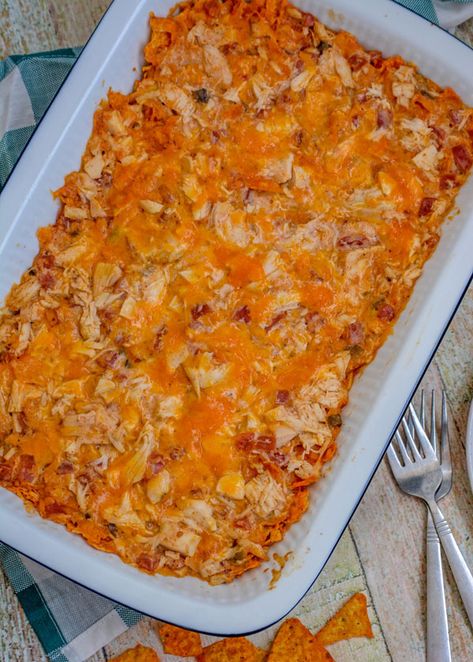 Cheesy Chicken Doritos Casserole - 4 Sons 'R' Us Recipe Using Rotisserie Chicken, Chicken Cheese Casserole, Dorito Chicken Casserole, Creamy Chicken Dinner, Doritos Casserole, Casserole With Chicken, Doritos Chicken, Maple Sausage, Chocolate Chicken