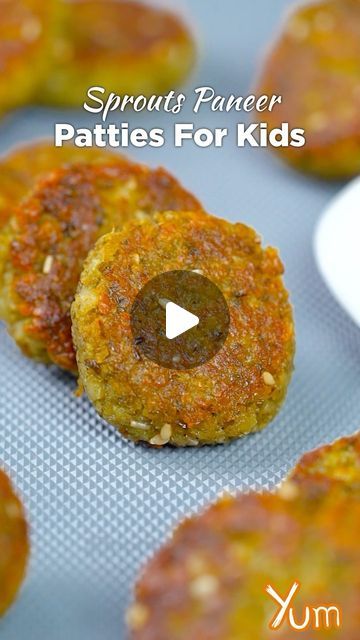 Sprouts Snacks, Panner Recipes Starter, Paneer Patties, Breakfast Ideas Indian, Baby Veggie Patties, Indian Snacks For Kids, Fritters For Toddlers, Sprouts Recipes Indian, Vegetarian Breakfast Recipes Indian