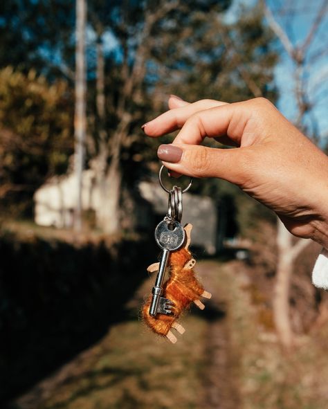 WE GOT THE KEYS!!!! 🔐🏠🥳🥳 It’s OFFICIAL we own a bloody house - this is nuts! 😆 From putting our bid in last October/ Nov (it’s been so long we can’t even remember 🤣) Then having a mad heart-plummeting wait to hear if we were the highest bidder. We ended up wining our little cottage and barn in the woods - It was meant to be ❤️ Feeling ALL the emotions together today as we picked up the keys to our new home ❤️ It feels like we’re in a dream and we couldn’t be happier. It’s just as small a... Highest Bidder, Vision Board Images, The Emotions, Our New Home, Little Cottage, Be Happier, The Keys, In The Woods, Nuts