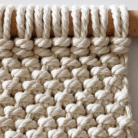 🌸Bochiknot on Instagram: "Knitted Blanket Pattern with Reverse Overhand knots If you turn the pattern around, it’ll be the front side of the knitted blanket with Overhand knots 🤭. Try this knot pattern next time for your base pattern and let me know what you think! #DIYmacrame #macrame #DIY" Macrame Blanket, Knot Pattern, Overhand Knot, Knitted Blanket, Macrame Patterns Tutorials, Strung Beads, Blanket Knitting Patterns, Macrame Patterns, Macrame Diy