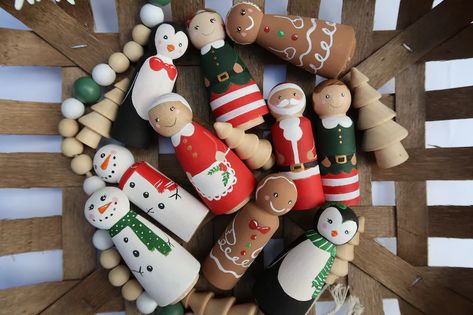 Wooden Christmas Peg Dolls SET of 10 Montessori Childs Gift - Etsy UK Christmas Peg Dolls, Nativity Peg Doll, Wooden People, Heirloom Toys, Wood Peg Dolls, Operation Christmas Child, Peg People, Pin Doll, Craft Day