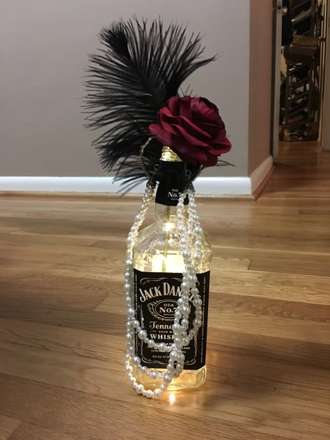 1920 Party Decorations Diy, Harlem Nights Theme Wedding, 1920 Centerpieces, 20s Themed Party Decorations, Gatsby Birthday, Speakeasy Table Decor, Great Gatsby 30 Birthday Party, Gatsby Casino Party, Speakeasy Centerpieces