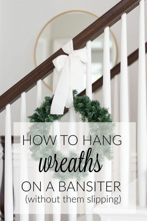 33 Ideas- Decorating Stairs for Christmas. Get amazing ideas and inspirations for freshing up your banisters for a fabulous Christmas season! Wreath For Staircase, Wreath On Staircase, Christmas Wreath On Stairs, Christmas Wreath Staircase, Wreaths On Stair Railing, Wreaths On Staircase, Decorate Banister For Christmas, Stairs Christmas, Christmas Banister