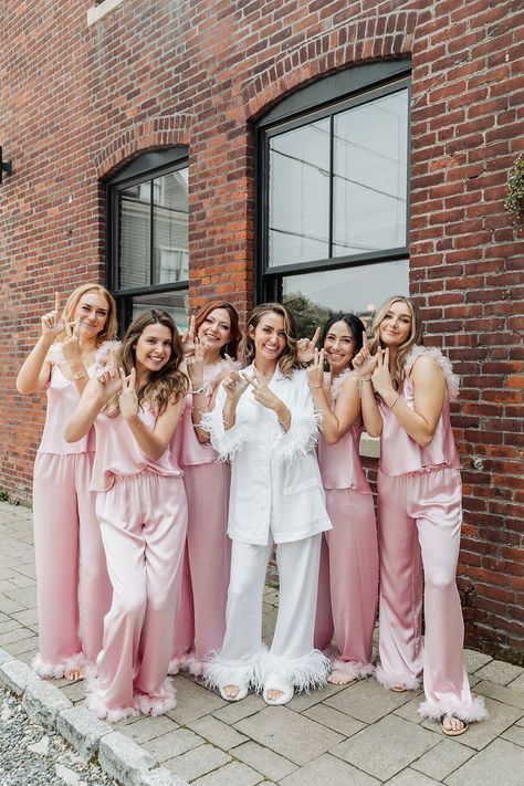 Bride and Bridesmaids in Silk PJs | Capture the joy and excitement of your wedding morning with your besties! These matching satin pajamas and fun vibes make for the perfect getting-ready photos. Book Kathy as your editorial wedding or Newport wedding photographer at simplykstudios.com! Bridesmaids Getting Ready Pajamas, Pajama Wedding Theme, Morning Of Bridesmaids Outfits, Bride And Bridesmaid Pajamas, Matching Bridesmaid Pajamas, Morning Of Wedding Ideas Bridal Parties Outfits, Bridesmaids Matching Pjs, Bridesmaid Pj Pictures, Bridal Party Pyjamas