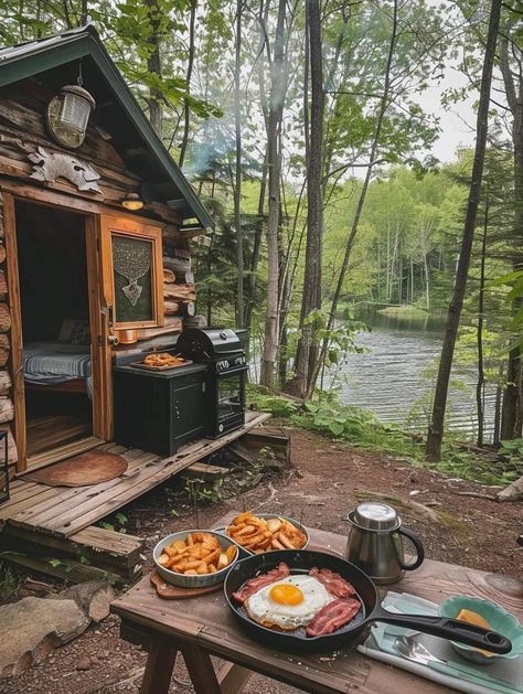 Lumberjack Aesthetic, Camping Snacks, Cabin Living, Cabin In The Woods, Cabin Life, Camping Essentials, Rustic Living, Rich Life, Mountain Cabin