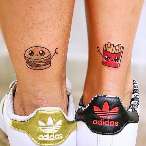 Simple Matching Tattoos Couples, Cute Best Friend Tattoos, Matching Bff Tattoos, Partner Tattoos, Maching Tattoos, Cute Matching Tattoos, Matching Friend Tattoos, Small Matching Tattoos, Matching Best Friend Tattoos