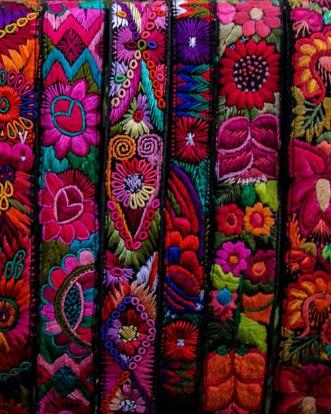 Guatemalan Embroidery, Mexican Textiles, Indigenous Women, Colorful Skirts, Bohemian Theme, Colorful Blouses, Are You Bored, Colorful Embroidery, Diy Embroidery Patterns