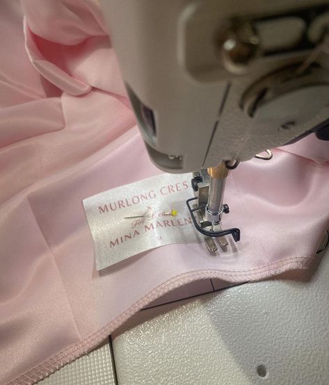 Coquette Sewing Machine, Wested Arin, Sewing Aesthetic, Fashion Major, Fashion Dream Job, Study Style, Miss Dior, Student Fashion, Barbie Movies