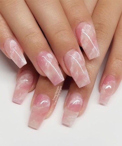 Acrylic Nails Pretty, Pink Marble Nails, Coffin Nail Art, Marble Acrylic Nails, Pink Coffin, Marble Nail Designs, Nails Pretty, Hacks Beauty, Cute Nail Art Designs