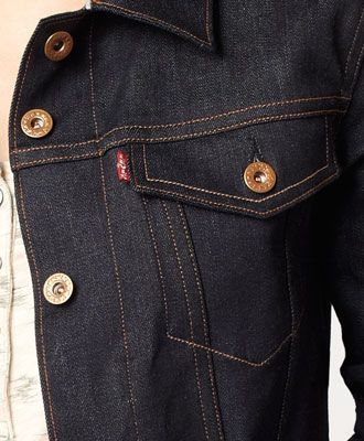 Levi's Made in the USA Selvedge Trucker Levis Store, Raw Denim Jacket, Boots Denim, Denim Men, Levi 501, Denim Workwear, Moncler Jacket, Denim Boots, Levis Jacket