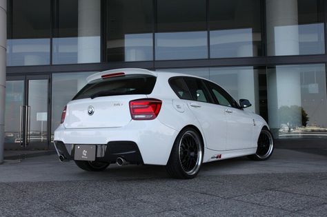 Amazing 1 series hatchback Modified Bmw, Bmw 118, Bmw 116i, Spoiler Car, Luxury Cars Rolls Royce, Bmw F20, Bmw 1 Series, Fancy Cars, Lifestyle Trends