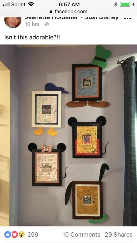 Disney Guest Bedroom, Mickey Mouse Party Food, Disney Themed Bedrooms, Disney Bedroom, Disney Signatures, Casa Disney, Disney House, Deco Disney, Disney Room