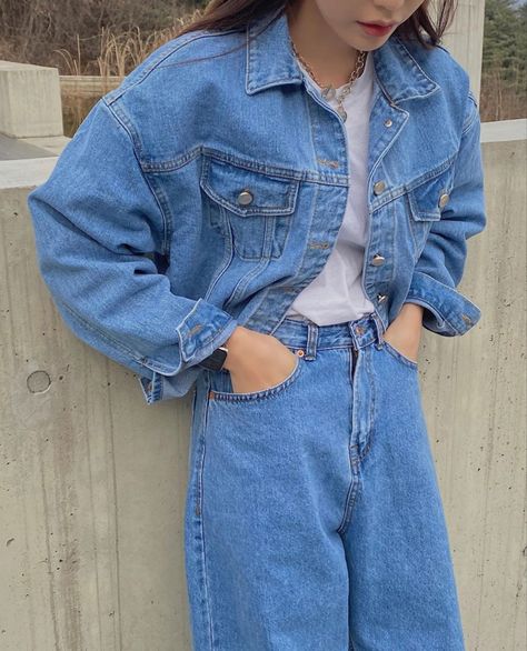 Niki Core, Jacket Outfit Casual, Cropped Denim Jacket Outfit, High Way, Jean Outfit, Denim Jacket Outfit, True Spring, Loungewear Outfits, Korean Casual Outfits