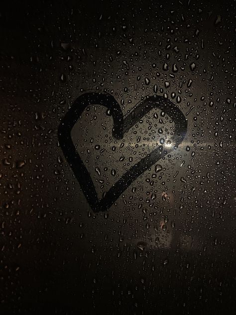 Window At Night Aesthetic, Window At Night, At Night Aesthetic, Rainy Window, Night Aesthetic, Heart On, The Rain, At Night