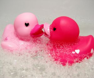 Image about pink in CITY by иσяℓєиα. on We Heart It Cover Photo Ideas, Yellow Pastel, Duck Duck Goose, Yellow Soft, Pink Wallpaper Backgrounds, Green Pastel, Rubber Ducks, Pink Lemon, Duck Duck