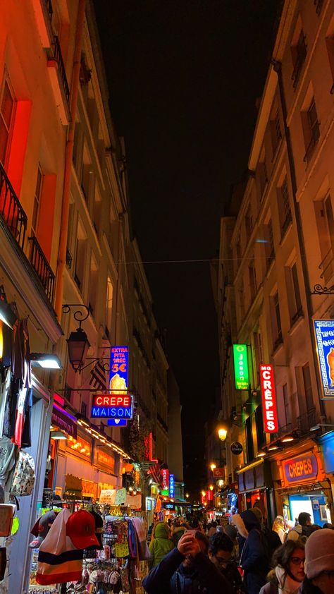 #paris #parisianvibe #parisian #nightlife #travel Paris Core, Parisian Nightlife, Paris Nightlife, Parisian Vibes, Nightlife Travel, Future Goals, 2024 Vision, Best Cities, Spring Break