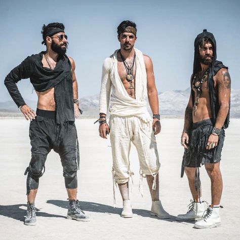 Dystopian Apocalypse, Sleeveless Hoodie Men, Wasteland Clothing, Mens Festival Fashion, Burner Girls, Burning Men, Festival Outfits Men, Burning Man Costume, Burning Man Fashion