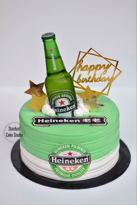 Beer Bottle Cakes For Men, Heineken Cakes For Men, Wine Cake Designs For Men, Beer Cake Design For Men, Beer Cake Ideas For Men, Heineken Cake, Birthday Cake Beer, Beer Bottle Cake, 100 Red Roses