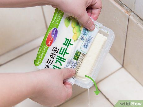 Freeze Tofu, Freeze Tofu How To, Press Tofu How To, How To Drain Tofu, Tofu Preparation, Soya Bean, Bean Curd, Cleaning Dishes, Coconut Water