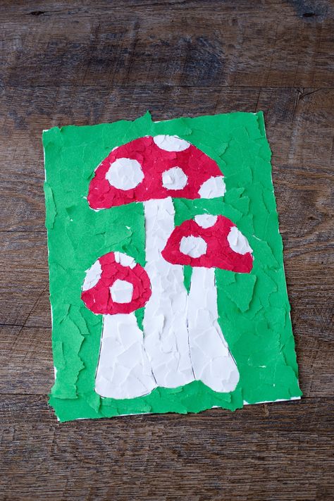 Mushroom Template, Gnome Classroom, Rainbow Fish Crafts, Easy Preschool Crafts, Paper Cup Crafts, Insect Crafts, Paper Mosaic, Construction Paper Crafts, Spider Crafts