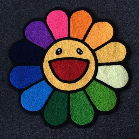 Murakami Flower Rug, Takashi Murakami Art, Tufting Rugs, Rug Flower, Murakami Flower, Hypebeast Room, Funky Rugs, Flower Rug, Easter Egg Designs