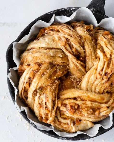 Apple and Honey Challah Twist | Salt and Serenity Rosh Hashana Challah Bread, Apple Cinnamon Challah, Apple Challah For Rosh Hashanah, Apple Honey Challah, Challah For Rosh Hashana, Apple Challah Bread, Rosh Hashanah Challah, Round Challah For Rosh Hashana, Rosh Hashana Challah