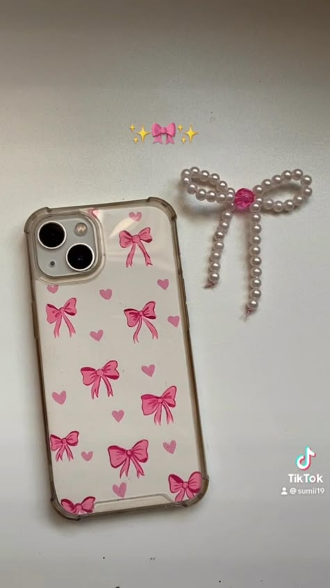 Iphone Case Covers Diy, Diy Cover Phone Ideas, Phone Cover Painting Ideas Cute, Diy Cases, Phone Cases Aesthetic Diy Paint, Easy Phone Cover Painting, Cute Diy Phone Cases, How To Decorate Phone Case, Phone Cover Diy Paint