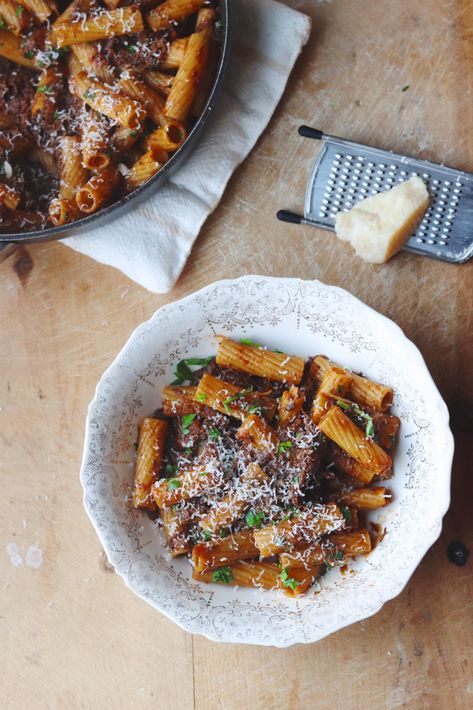 Leftover Pot Roast Pasta Ragu - Four Seasons of Autumn Pot Roast Pasta Recipes, Leftover Pot Roast Recipes, Pot Roast Pasta, Roast Pasta, Sunday Pot Roast, Pasta Ragu, Leftover Pot Roast, Leftover Roast Beef, Beef Ragu