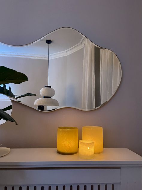 2 Mirrors On Wall Living Room, Squiggly Mirror, Room Mirror Ideas, Blob Mirrors, Mirror Decor Living Room, Console Table Styling, Fall Living Room Decor, Gold Mirror Wall, Mirror Design Wall