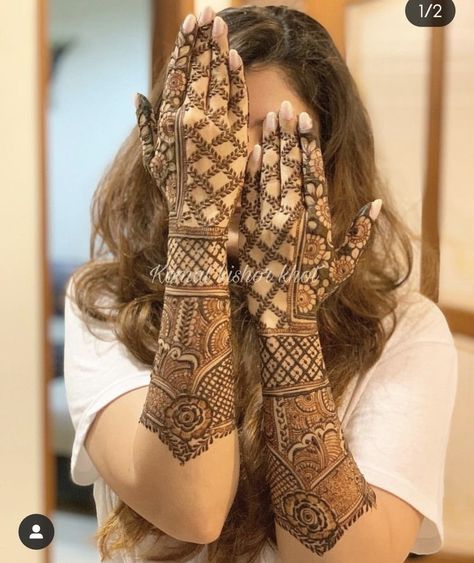 Henna Hand Designs, Rajasthani Mehndi Designs, Indian Mehndi Designs, Bridal Mehendi Designs Hands, Bridal Henna Designs, Mehndi Design Pictures, Modern Mehndi Designs, Stylish Mehndi, Engagement Mehndi Designs