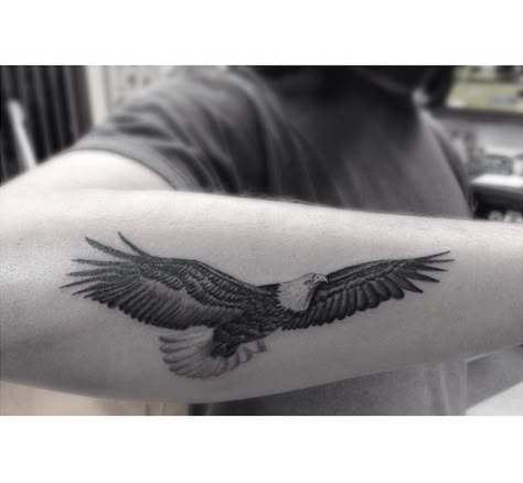 Freedom tattoo Dr Woo Tattoo, Freedom Tattoo, Falcon Tattoo, Freedom Tattoos, Dr Woo, Tattoo Trend, Inspiration Tattoos, Eagle Tattoos, Latest Tattoos