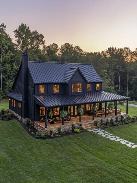 Barndominium Ideas Black Exterior, Cowboy House Exterior, Dark Western Home, Farmhouse Dark Exterior, Western Home Exterior, Barndominium Outside, Cowboy House, Dark House Exterior, Dark Western