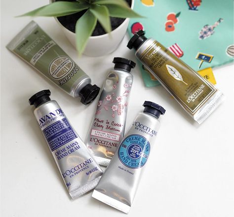 L’occitane Hand Cream, Hand Care Products, Hand Lotion Aesthetic, Loccitane Hand Cream, Hand Cream Aesthetic, Best Hand Cream, Skincare Mask, Alat Makeup, Cracked Hands