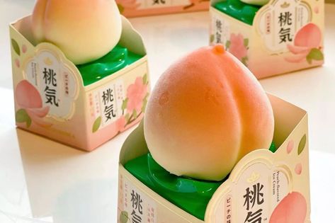 This peach ice cream is going viral and here's where to get it in Toronto Chinese Ice Cream, Peach Ice Cream Aesthetic, Peach Products, Japanese Soft Serve, Ice Cream Peach, Korea Ice Cream Aesthetic, Japanese Ice Cream Aesthetic, Fish Ice Cream Korea, Korean Ice Cream